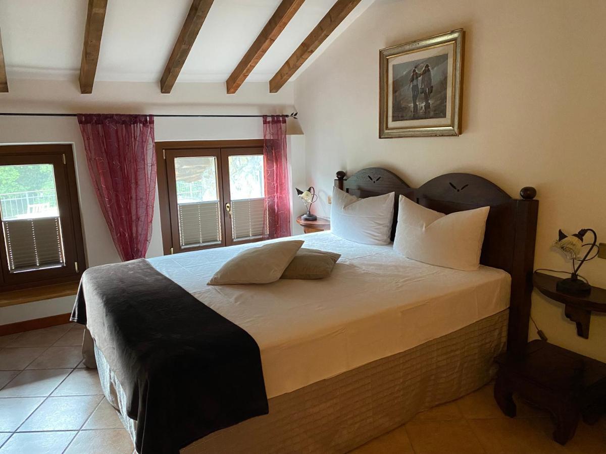 Relais San Filippo In Sogaglia Bed & Breakfast Mulazzo Екстериор снимка